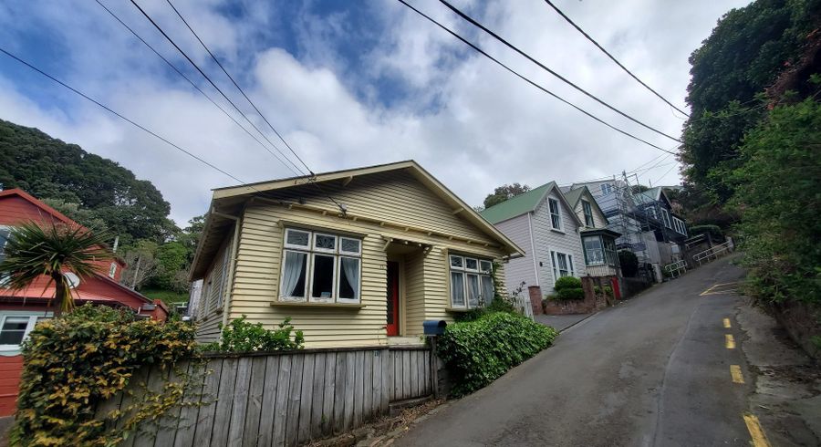 at Ascot Street, Thorndon, Wellington, Wellington