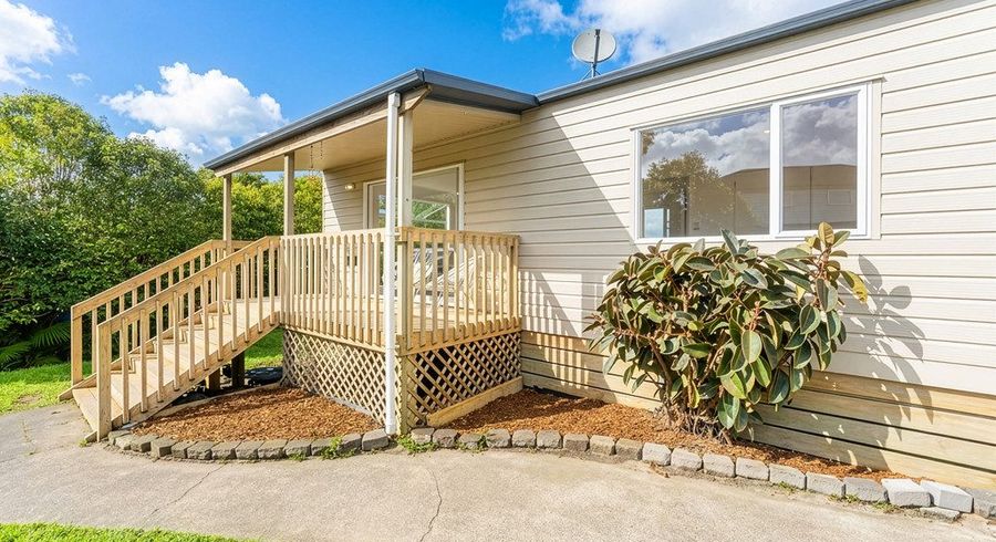  at 13a Becroft Drive, Forrest Hill, North Shore City, Auckland