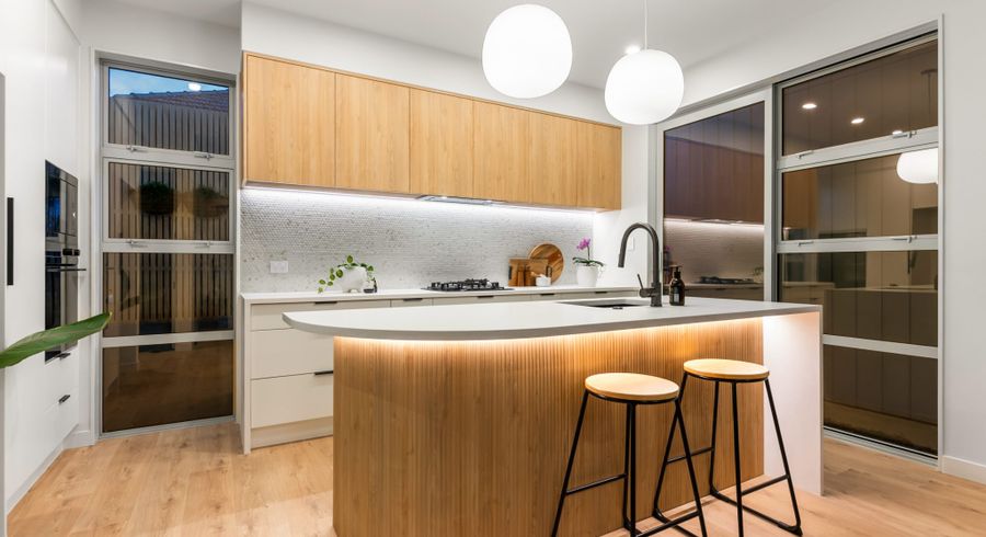  at 3 Trafalgar Road, Milford, North Shore City, Auckland