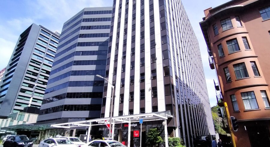  at 0 , Arahura Valley