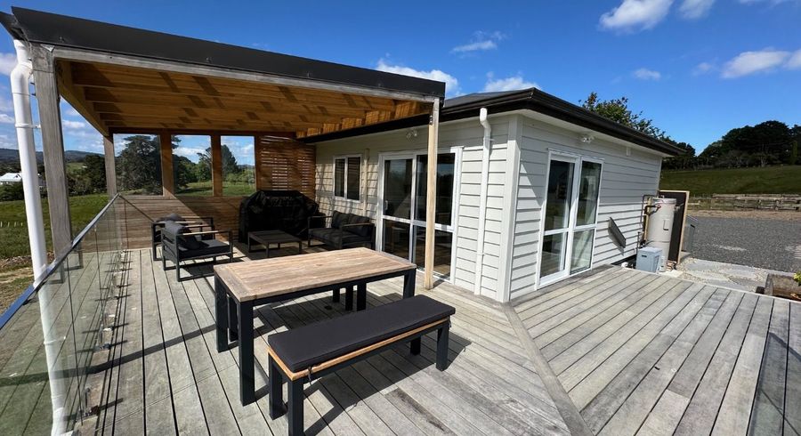  at 7 Cottle Road, Henderson