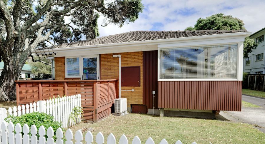  at 1/760 Beach Road, Browns Bay, North Shore City, Auckland