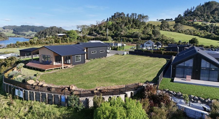  at 7 Joyce Harsant Place, Cooks Beach, Thames-Coromandel, Waikato