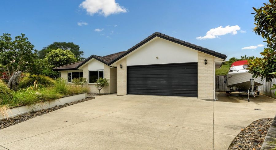  at 100 Falcon Drive, Welcome Bay, Tauranga