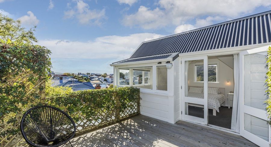  at 114 Wallace Street, Mount Cook, Wellington