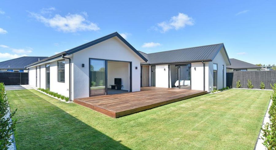  at 10 Twin Meadows Drive, Casebrook, Christchurch