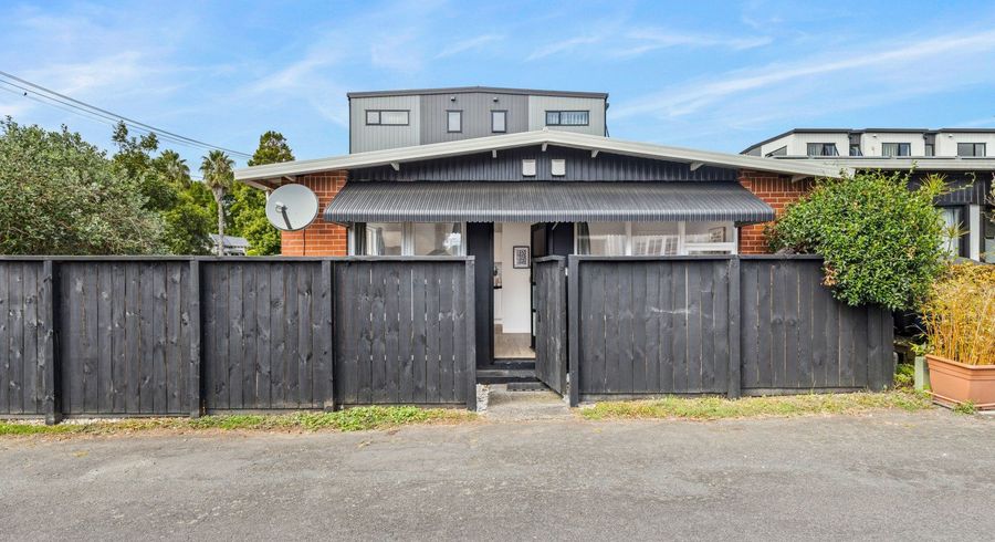  at 2/16 Highbury Street, Avondale, Auckland City, Auckland