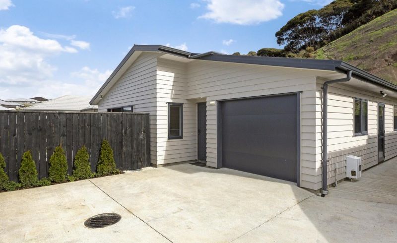  at 27A Moonsail Drive, Whitby, Porirua