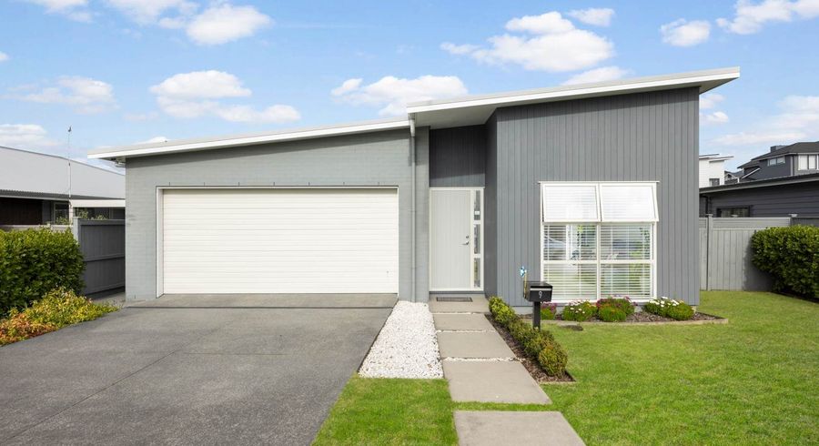  at 9 Taikura Avenue, Red Beach, Rodney, Auckland