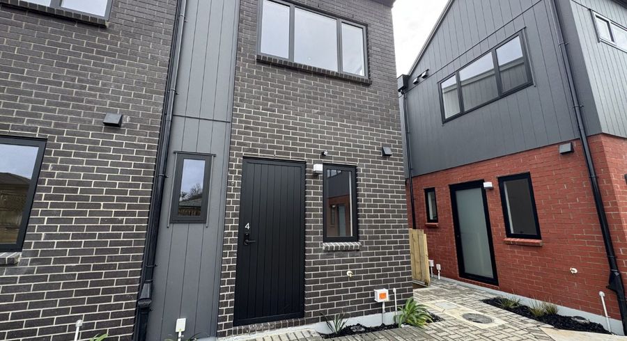  at 1/35 Crawford Avenue, Mangere Bridge, Manukau City, Auckland