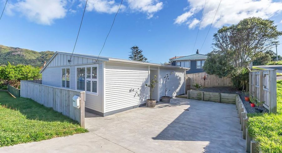  at 27A Mexted Terrace, Tawa, Wellington, Wellington