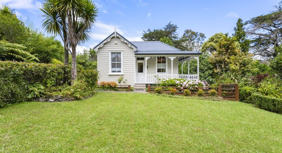 at 200 Huia Road, Titirangi, Waitakere City, Auckland
