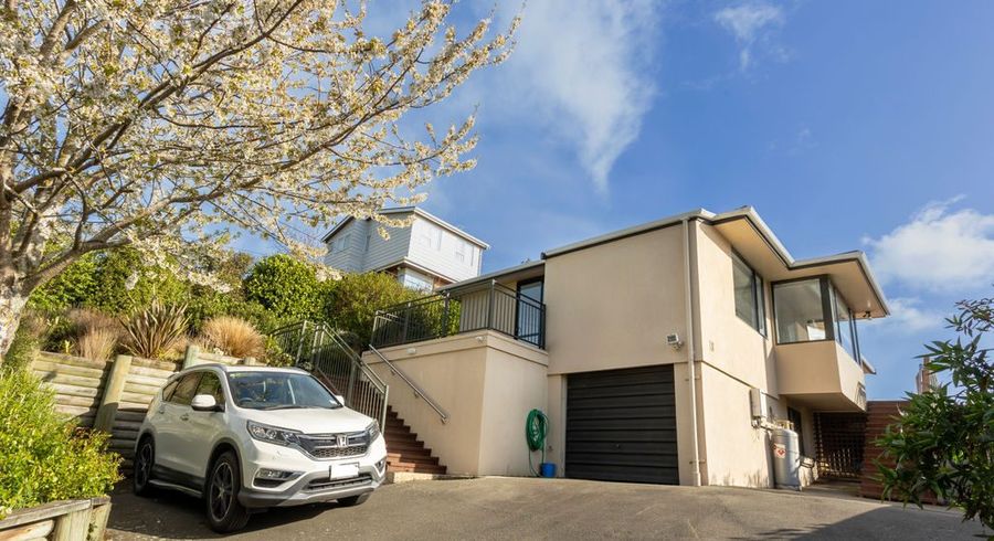  at 18 Greenacres Street, Macandrew Bay, Dunedin