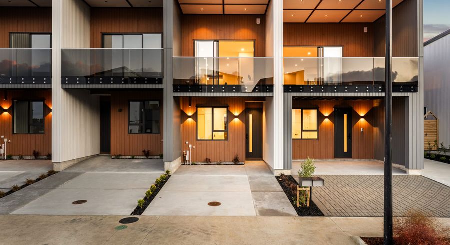  at 33 Puihi Crescent, Westgate, Waitakere City, Auckland