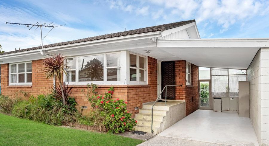  at 2/62 Great South Road, Papakura, Papakura, Auckland