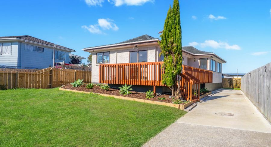  at 9 Massine Place, Randwick Park, Manukau City, Auckland