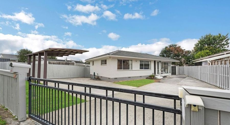  at 12 Suwyn Place, Weymouth, Manukau City, Auckland