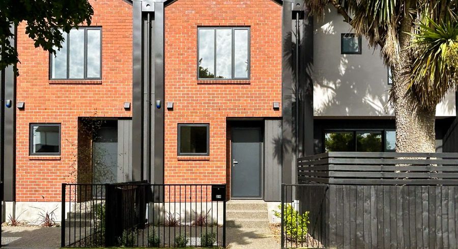  at 2/4 McLeod Street, Richmond, Christchurch City, Canterbury