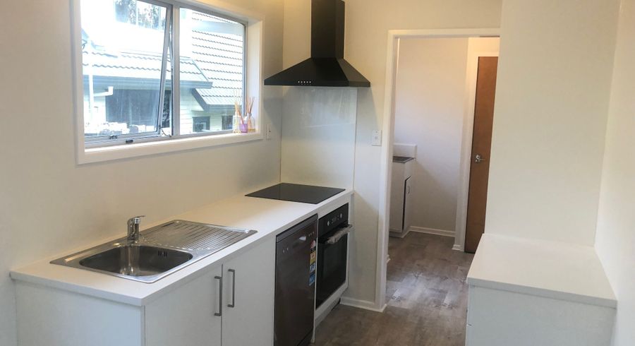  at 2/62 Pilkington Road, Panmure, Auckland City, Auckland