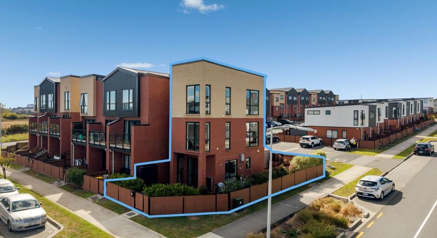  at 28 Treeline Lane, Flat Bush, Manukau City, Auckland