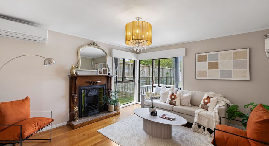  at 1/27 Peach Road, Glenfield, North Shore City, Auckland