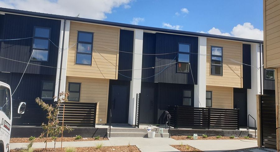  at 14/240 Stokes Valley Road, Stokes Valley, Lower Hutt, Wellington