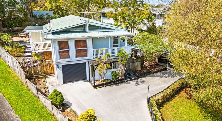  at 7 Ridgewood Crescent, Birkenhead, North Shore City, Auckland
