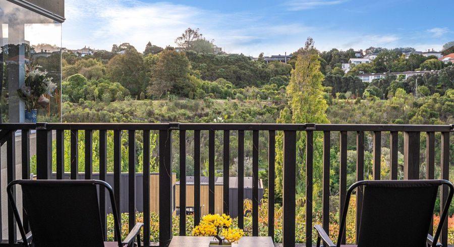  at 142 Bassett Road, Remuera, Auckland City, Auckland