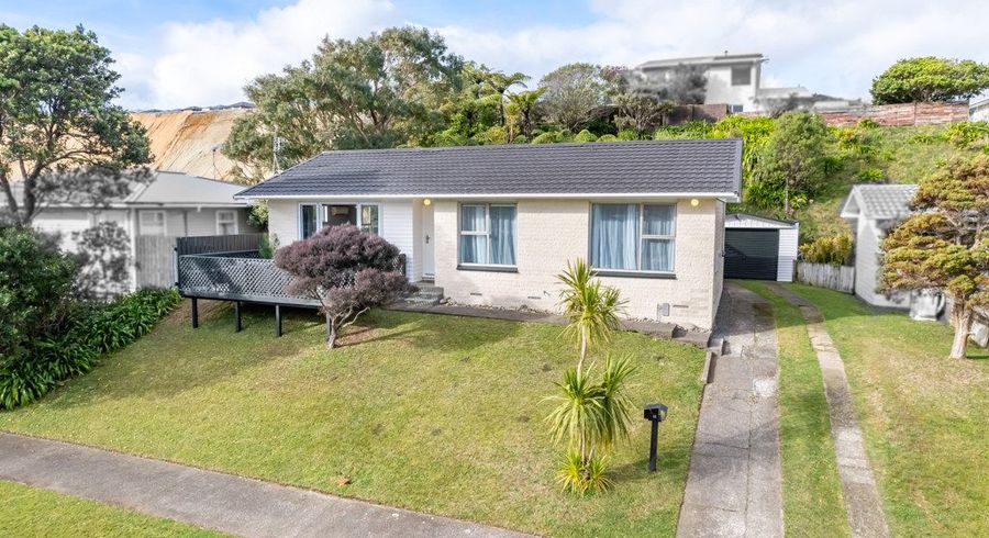  at 60 Waipounamu Drive, Kelson, Lower Hutt