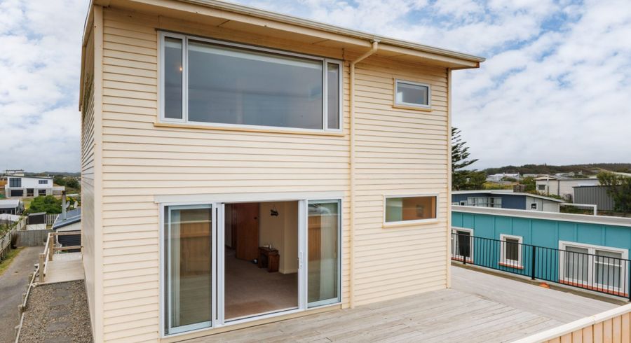  at 19 Marine Parade South, Foxton Beach, Foxton