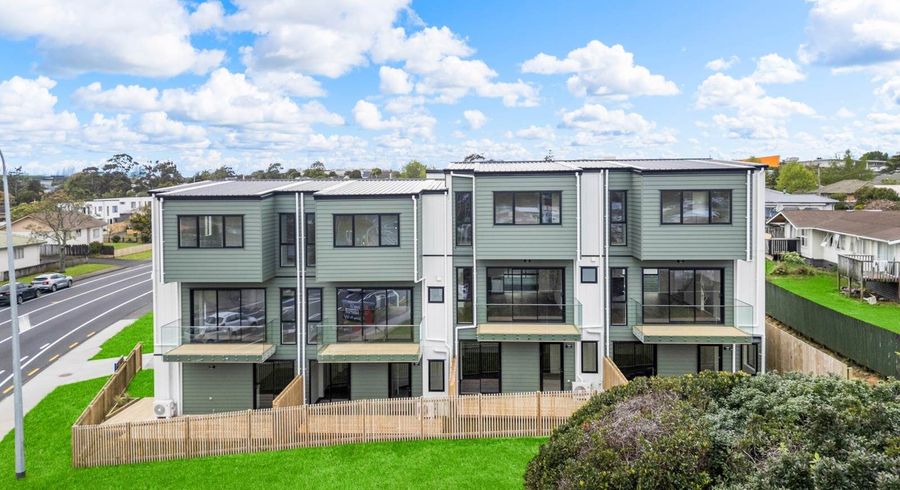  at Lot 2 / 125 Universal Drive, Henderson, Waitakere City, Auckland