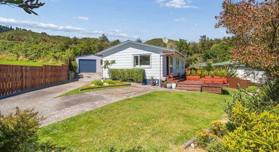  at 21 Oaklands Grove, Clouston Park, Upper Hutt, Wellington