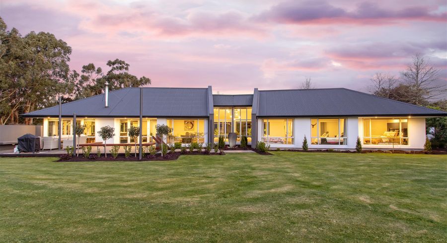  at 96 Ellesmere Road, Christchurch