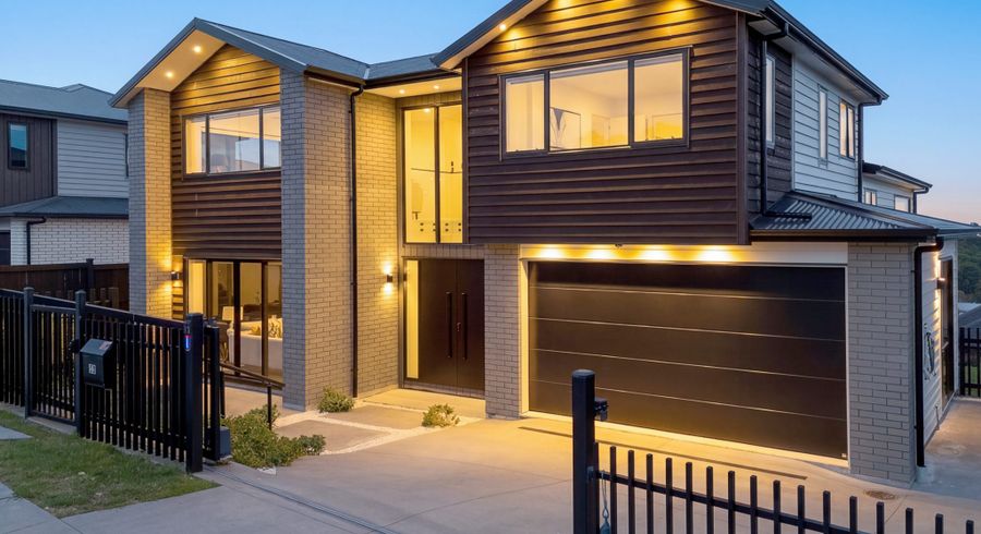  at 15 Kate Duncan Drive, Swanson, Waitakere City, Auckland