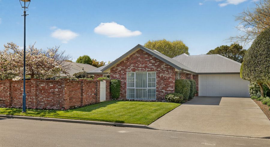  at 8 Avon Gate, Russley, Christchurch City, Canterbury