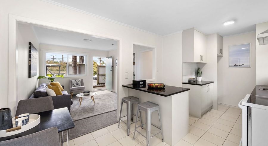  at 2/56 Linwood Avenue, Mount Albert, Auckland City, Auckland