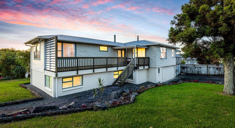  at 18 Lavelle Road, Henderson, Waitakere City, Auckland