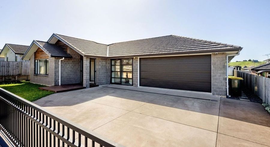  at 4 Paiaka Place, Rototuna North, Hamilton