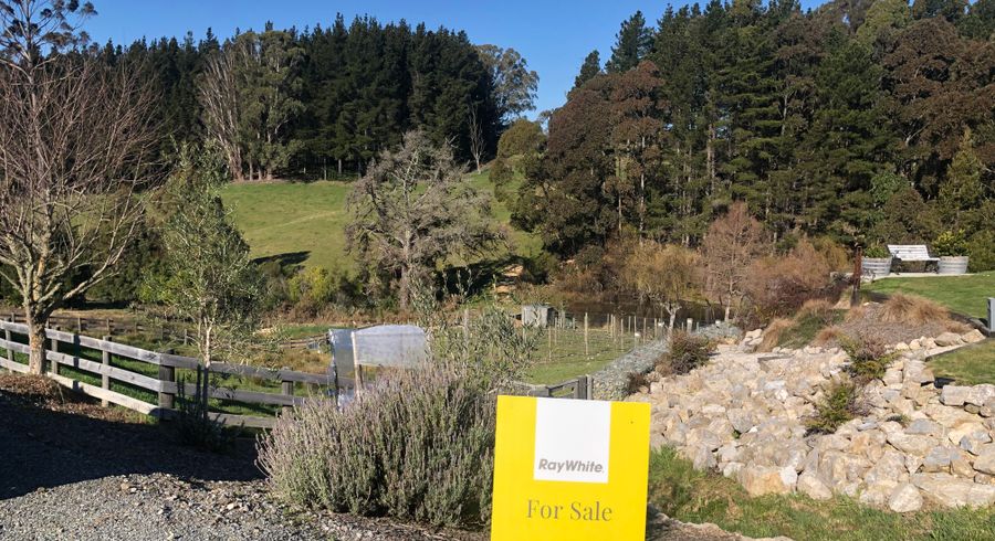  at 107 Redvale Road, Redwood Valley