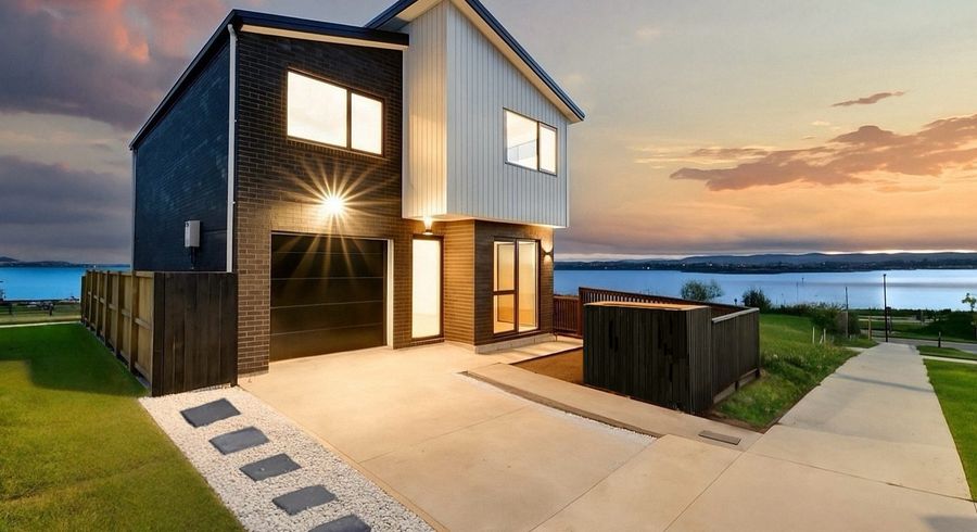  at 82 Picnic Point Road, Hobsonville, Waitakere City, Auckland