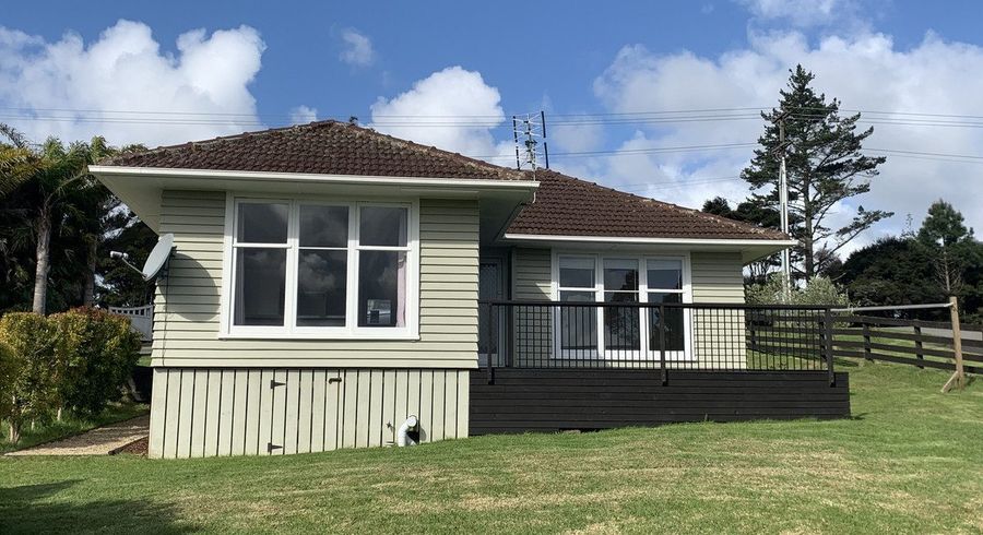  at 400 Paremoremo Road, Paremoremo, Auckland