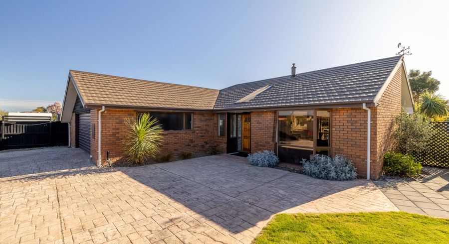  at 144 Inwoods Close, Parklands, Christchurch