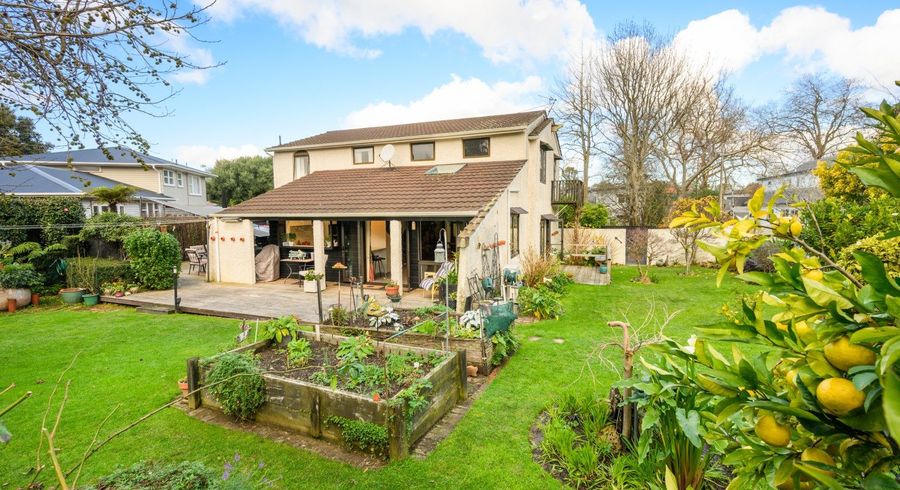  at 19 Ashburn Lane, Awapuni, Palmerston North, Manawatu / Whanganui
