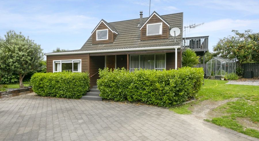  at 1 Green Place, Richmond Heights, Taupo