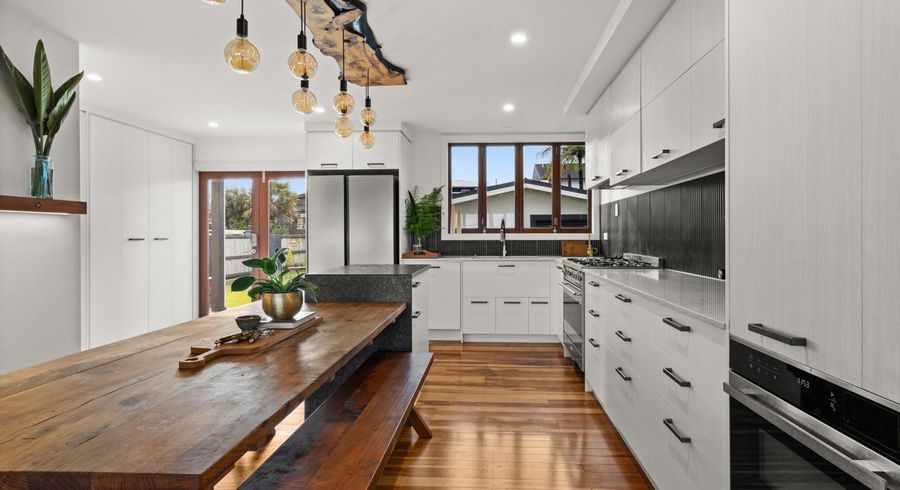  at 62 Meeanee Quay, Westshore, Napier, Hawke's Bay