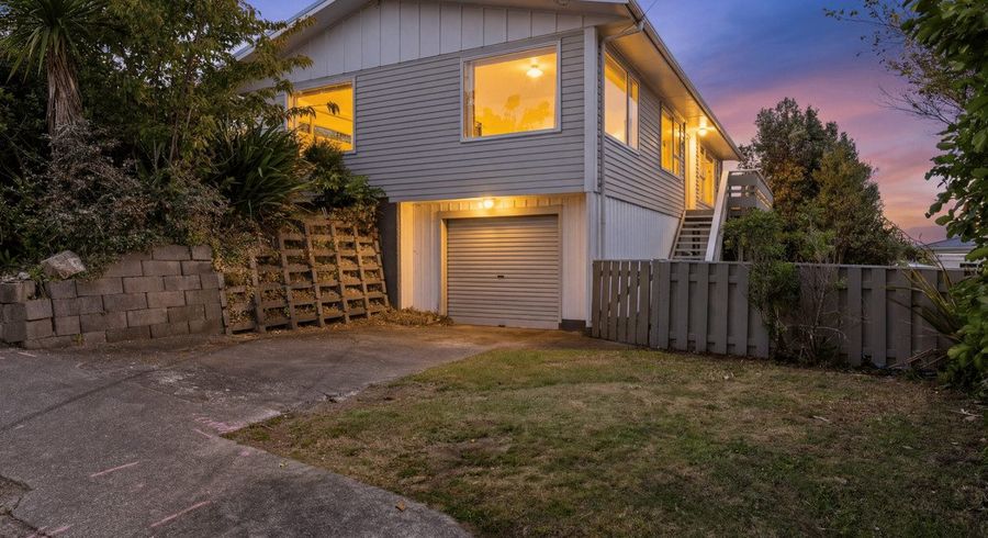  at 6 Link Road, Newlands, Wellington, Wellington