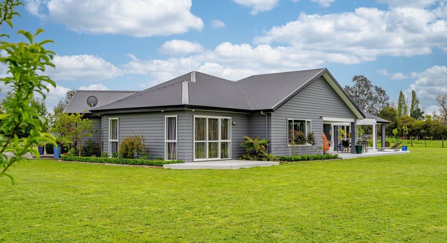  at 76C Willow Park Drive, Masterton