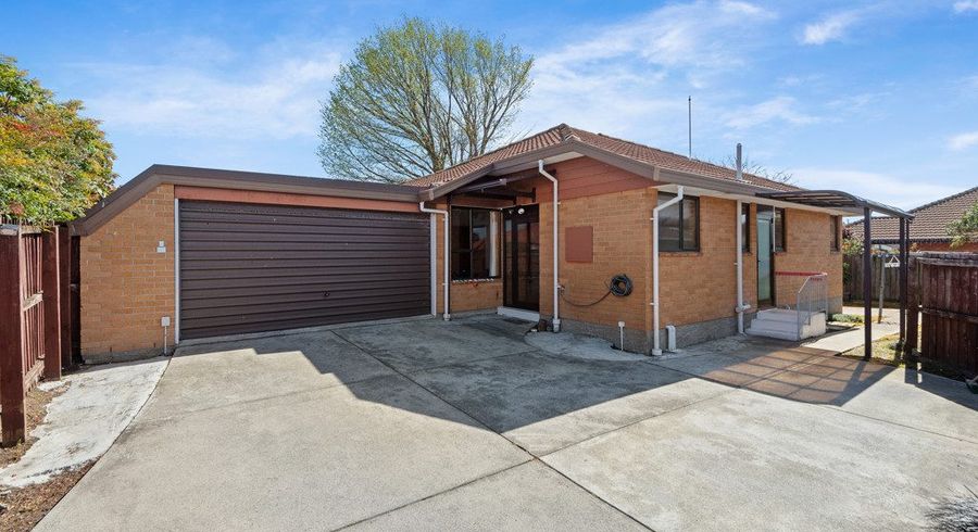 at 2/12 Algie Place, Avonhead, Christchurch City, Canterbury