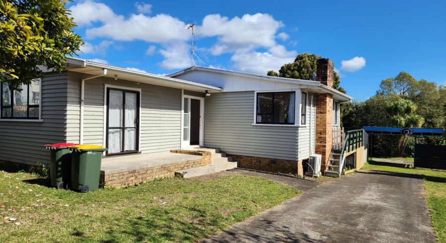  at 26 Kingdale Road, Henderson, Waitakere City, Auckland