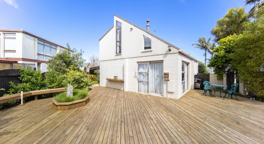  at 25 Maioro Street, New Windsor, Auckland City, Auckland